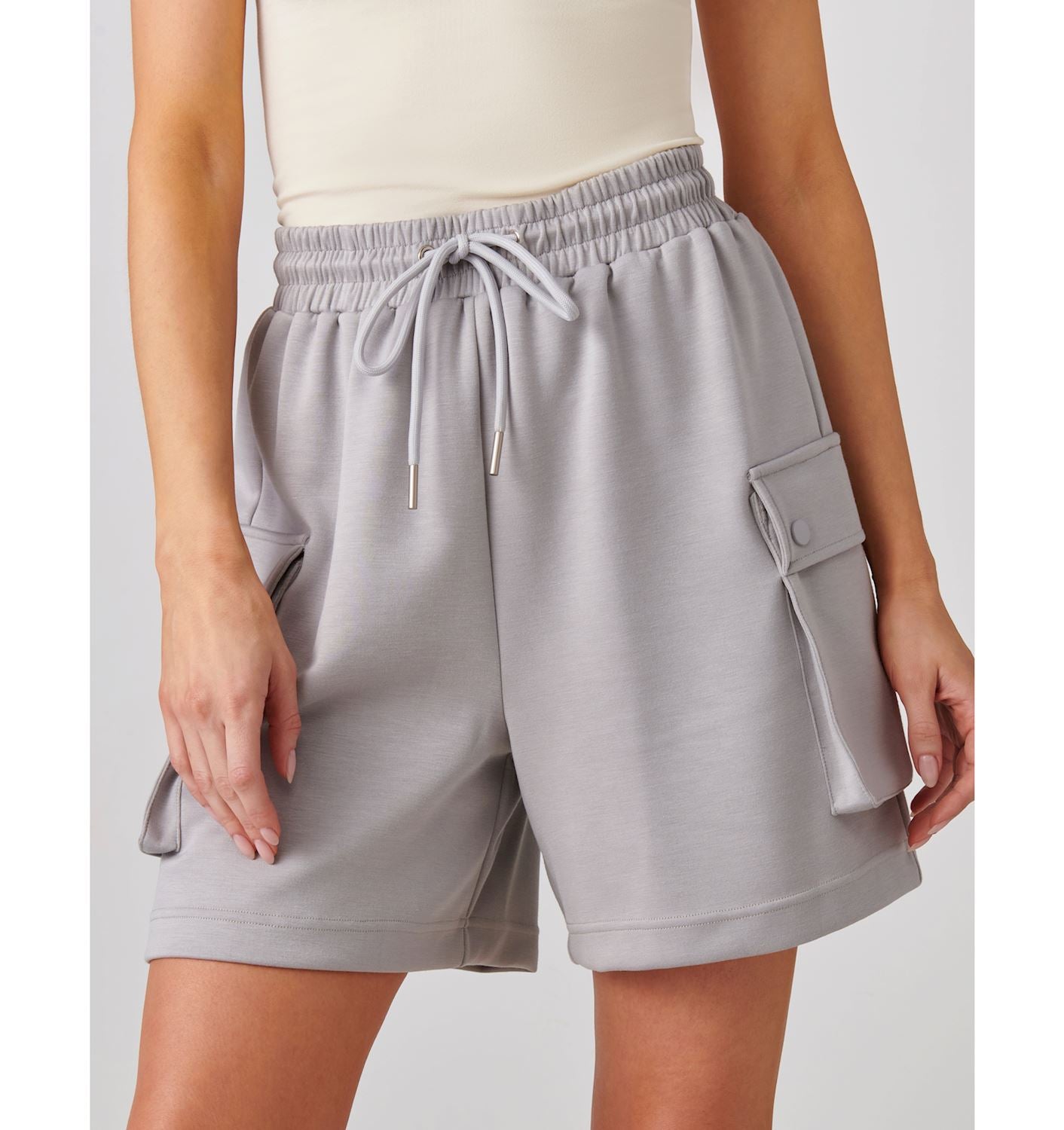 Relaxed Pocket Short
